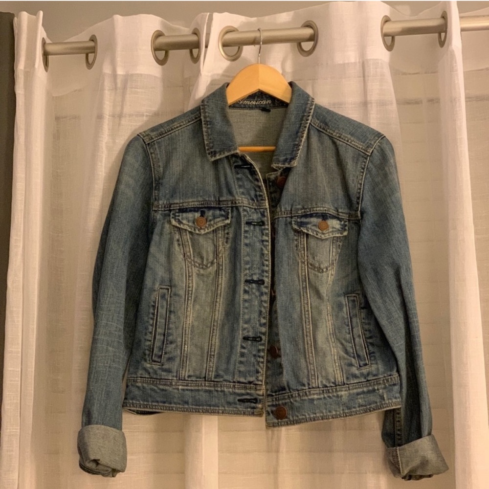 American Eagle Denim Jacket Large